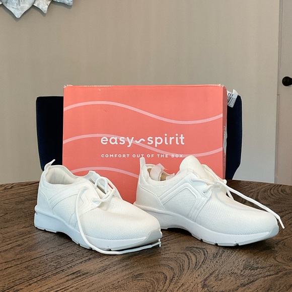 Easy Spirit Women's Classic White Sneakers - Picture 2 of 3